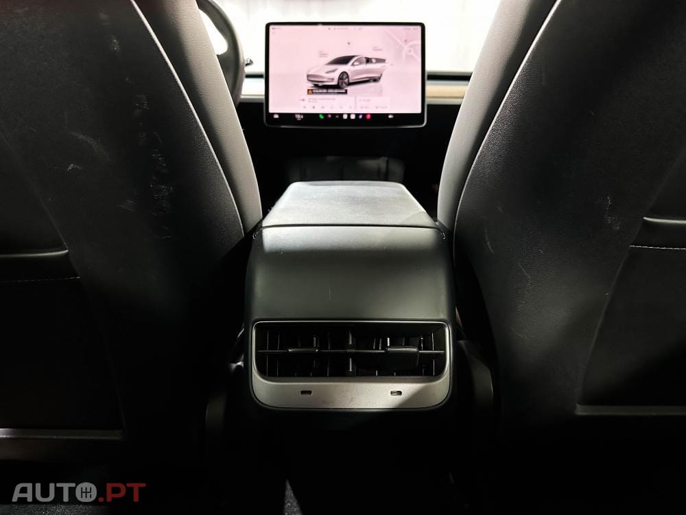 Tesla Model 3 Long Range AWD Dual Motor