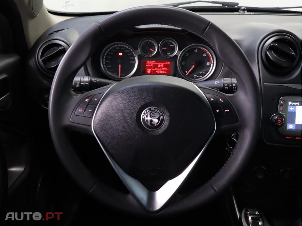 Alfa Romeo Mito 1.3 JTDM-  Urban