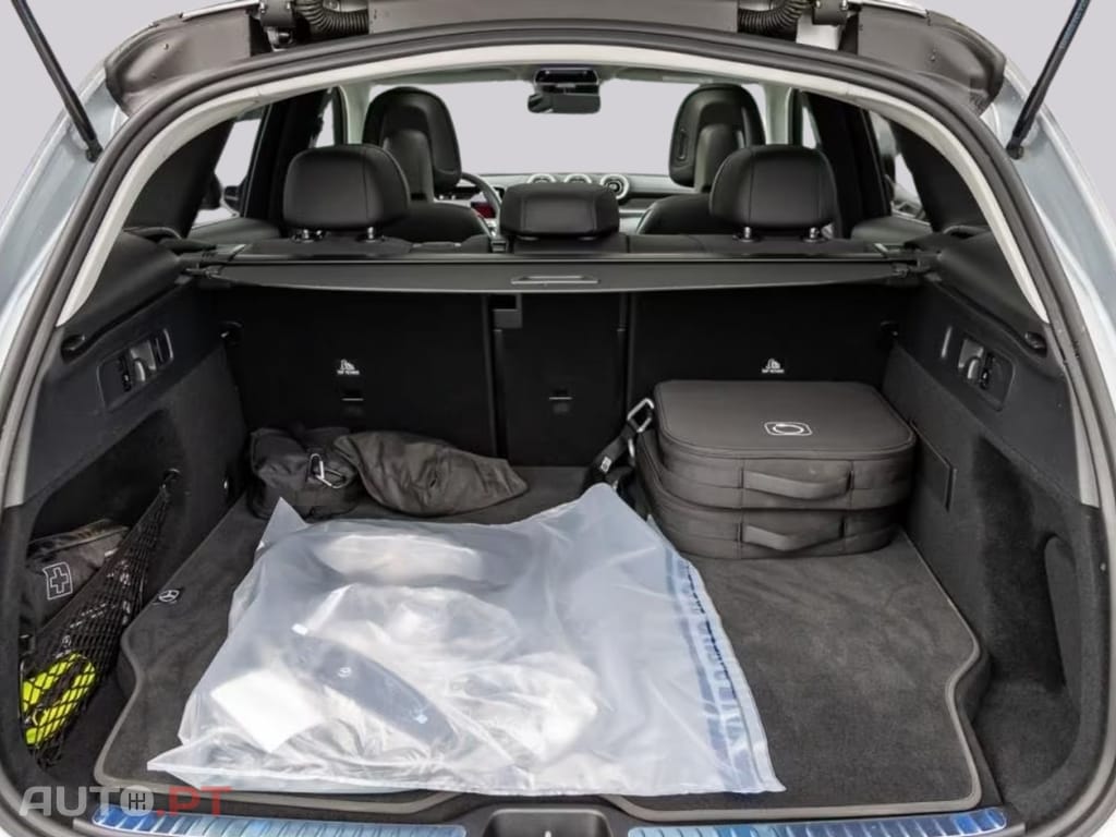 Mercedes-Benz GLC 300 e 4M AMG Line 