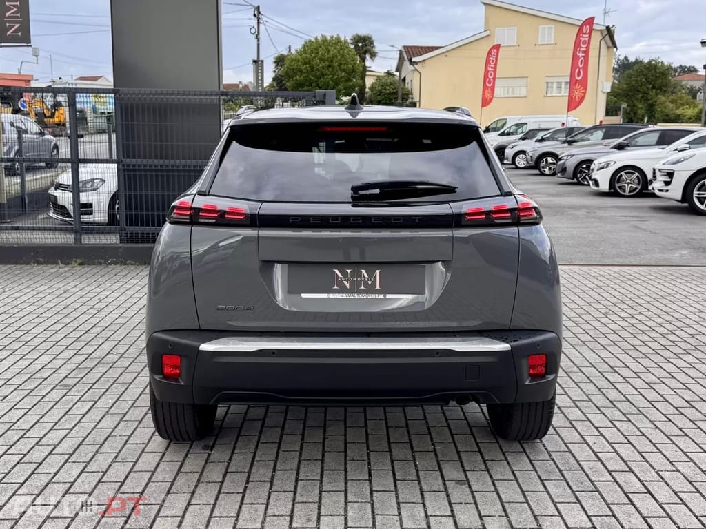 Peugeot 2008 1.2 PureTech Allure