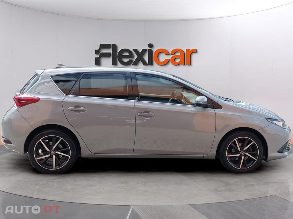 Toyota Auris 1.2 Turbo Team Deutschland