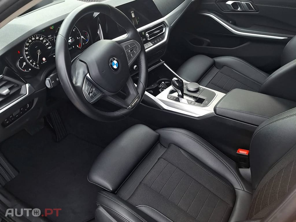 BMW 320 d Touring Line Sport Auto 8