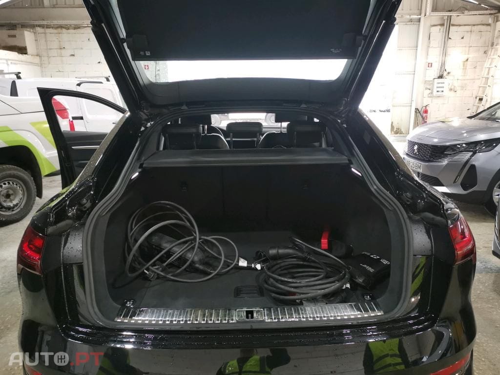 Audi E-Tron 55 quattro S line