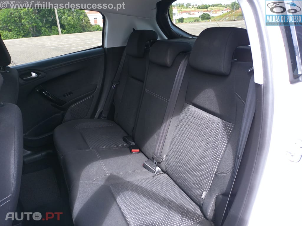 Peugeot 208 1.5 BlueHDI Allure