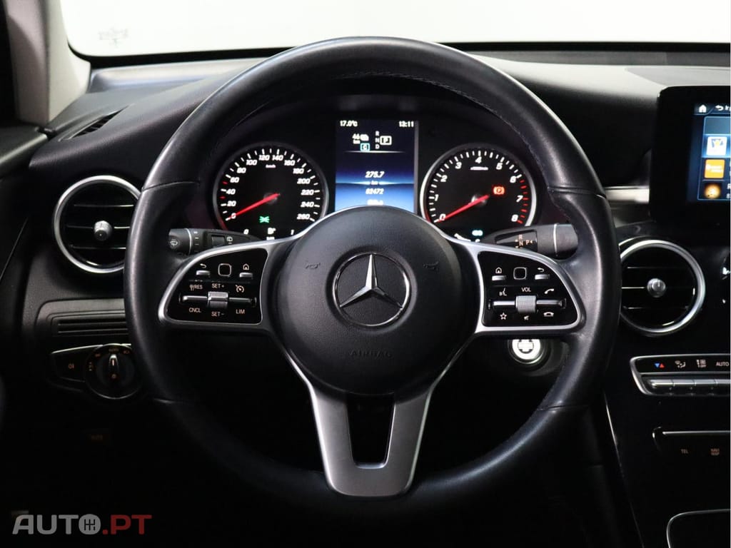 Mercedes-Benz GLC 200  300 e 4MATIC