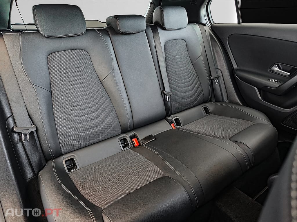 Mercedes-Benz A 250 A250e Hybrid
