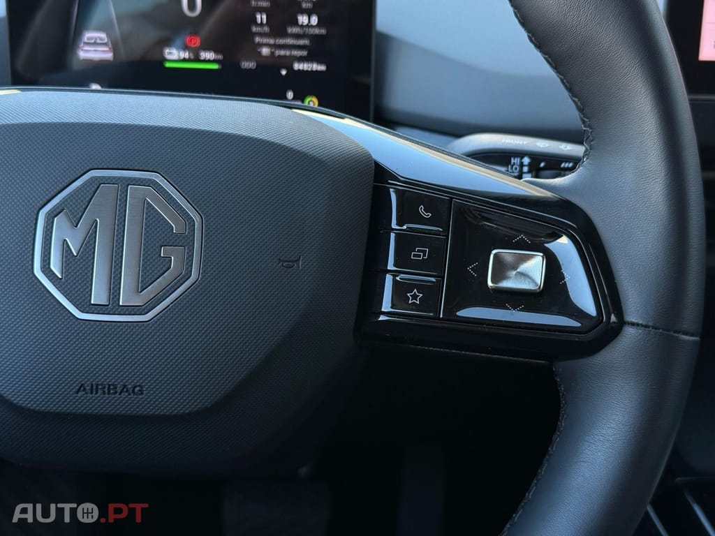 MG MG4 64 kWh Comfort