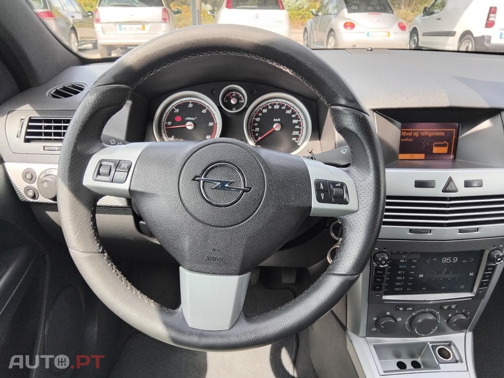 Opel Astra GTC H GTC CDTI