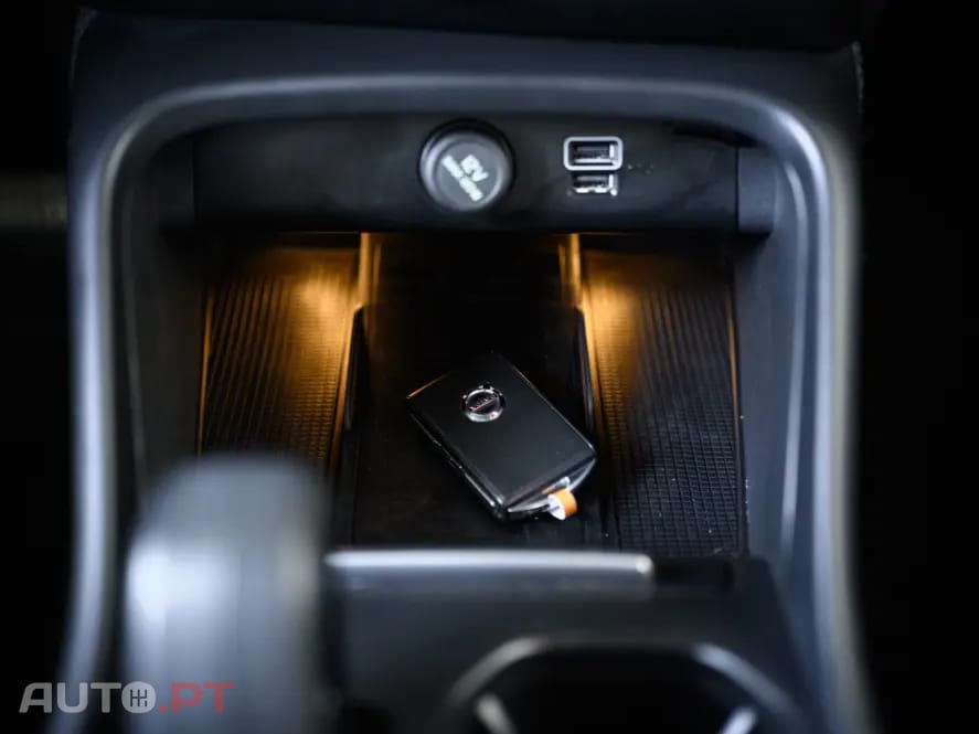 Volvo XC40 1.5 T4 PHEV Core