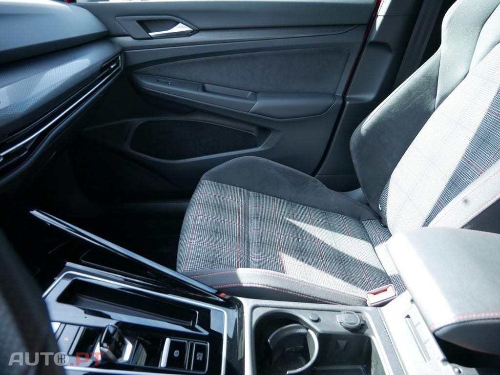 Volkswagen Golf 2.0 TSI GTi