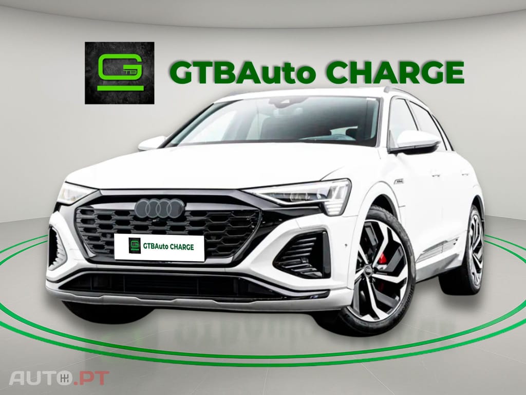 Audi Q8 E-Tron 55 S LINE BLACK I.V.A DEDUTIVEL 