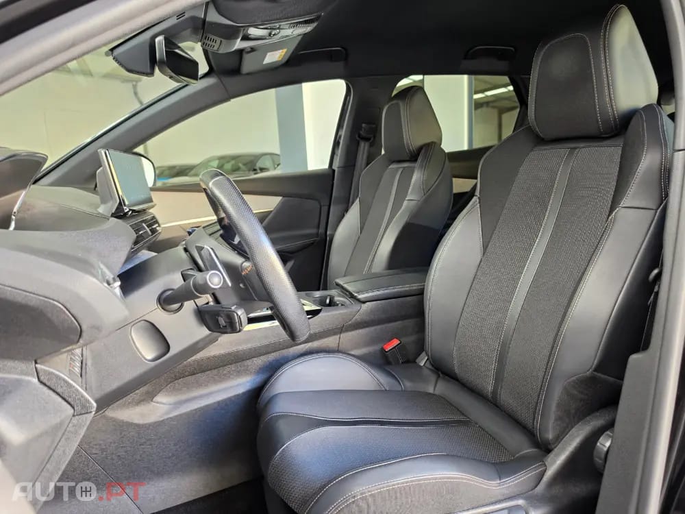 Peugeot 3008 1.6 Hybrid GT Pack e-EAT8