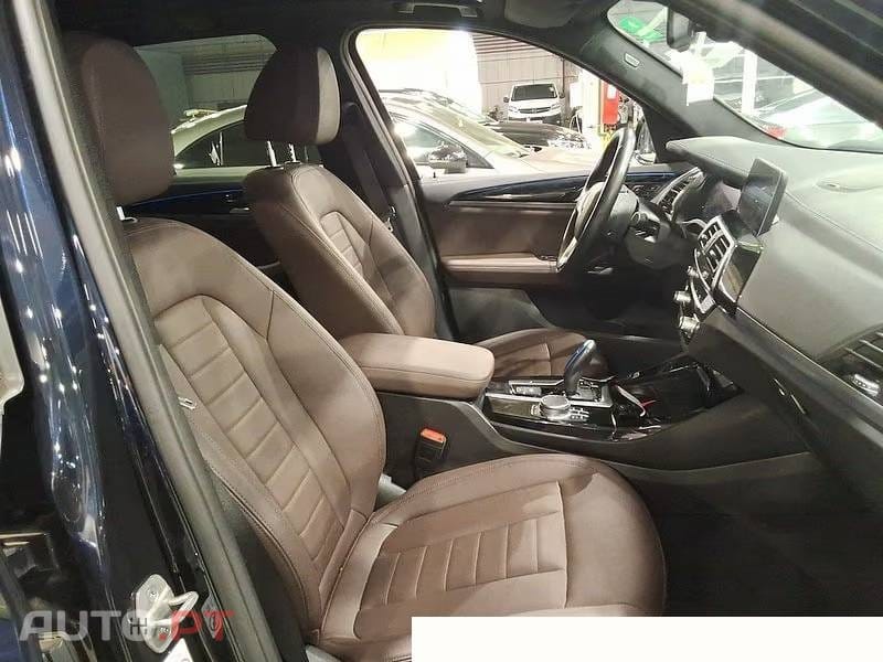 BMW iX3 Ambient