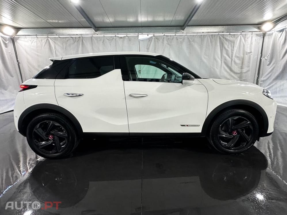 DS DS3 Crossback E-TENSE PERFORMANCE LINE