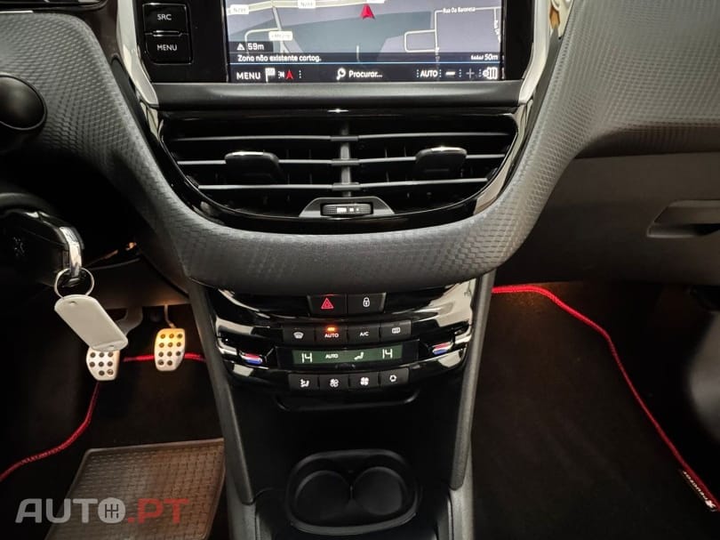 Peugeot 208 1.2 PureTech GT Line