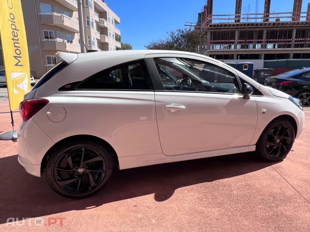 Opel Corsa 1.0 Turbo Black Edition GT