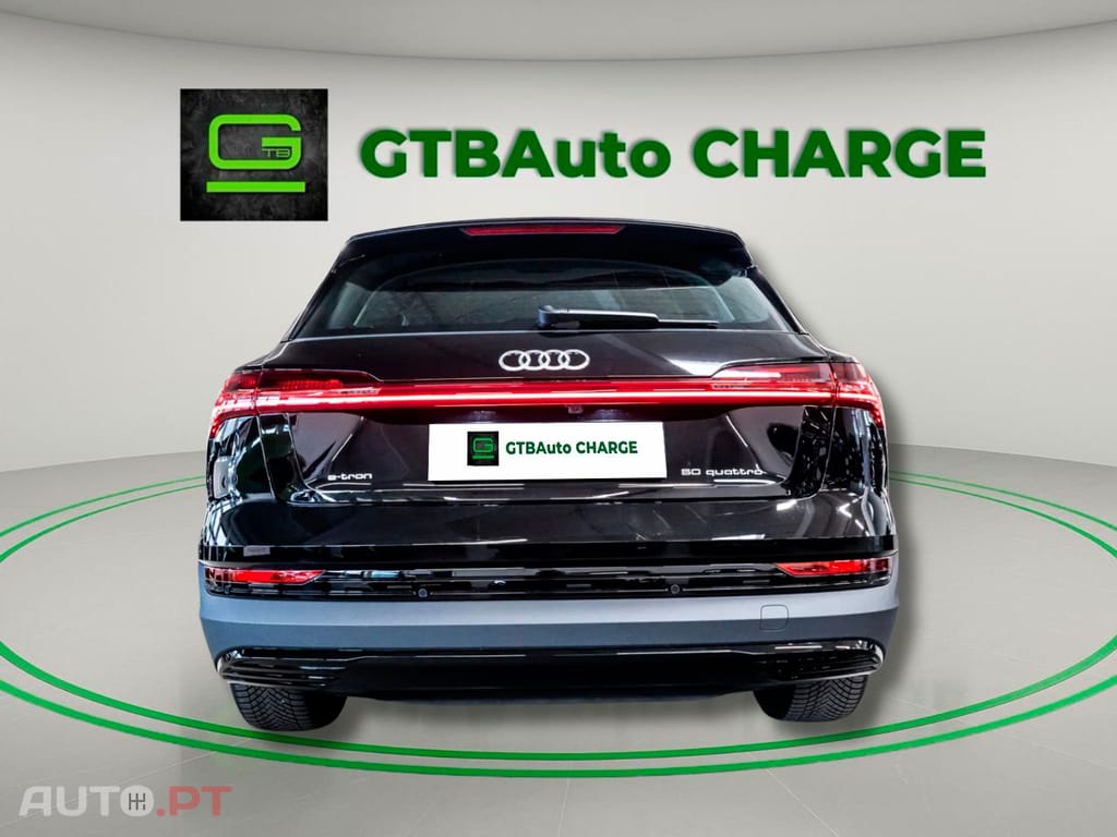 Audi E-Tron I.V.A DEDUTÍVEL  50 QUATTRO KEYLESS
