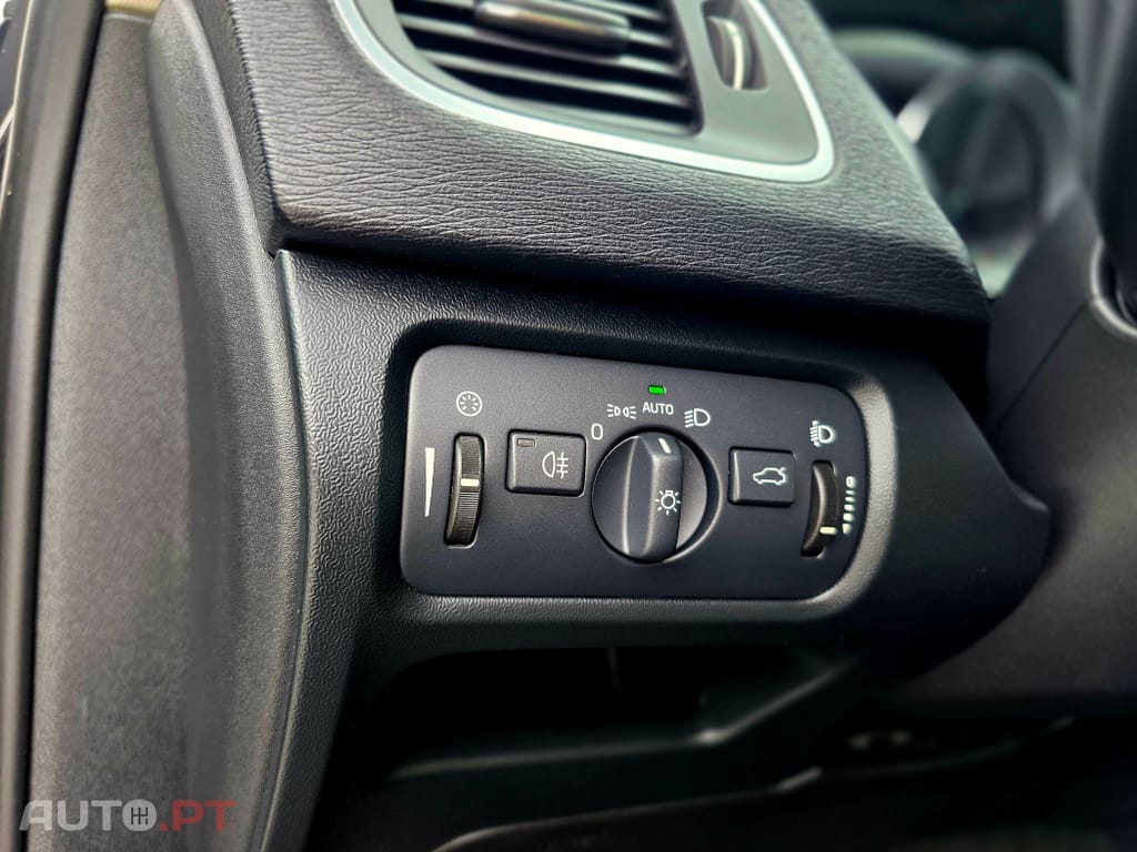 Volvo V40 1.6 D2 Momentum