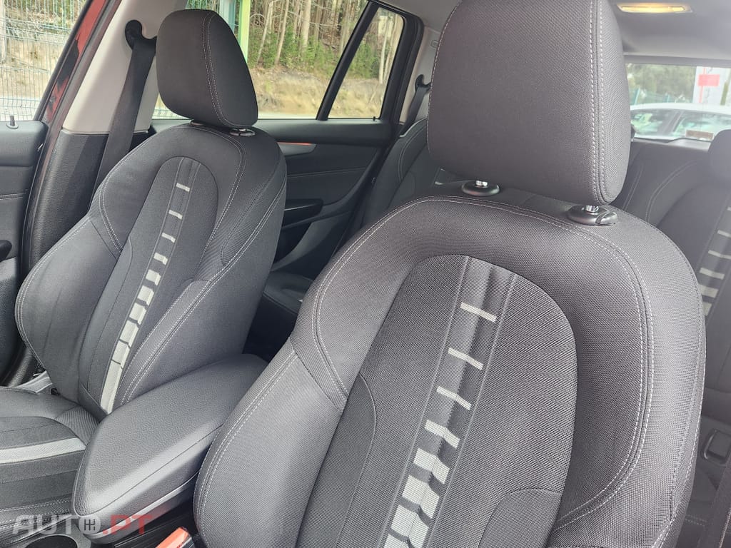 BMW 216 d 7L Line Sport
