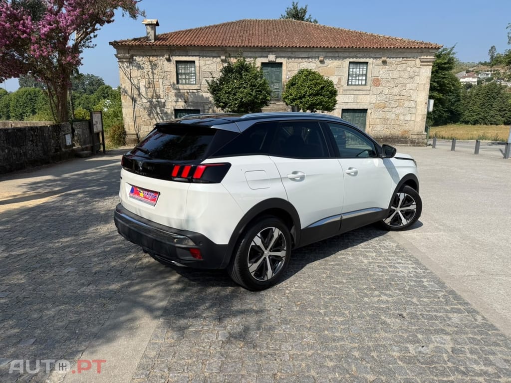 Peugeot 3008 1.6 BlueHDi Allure