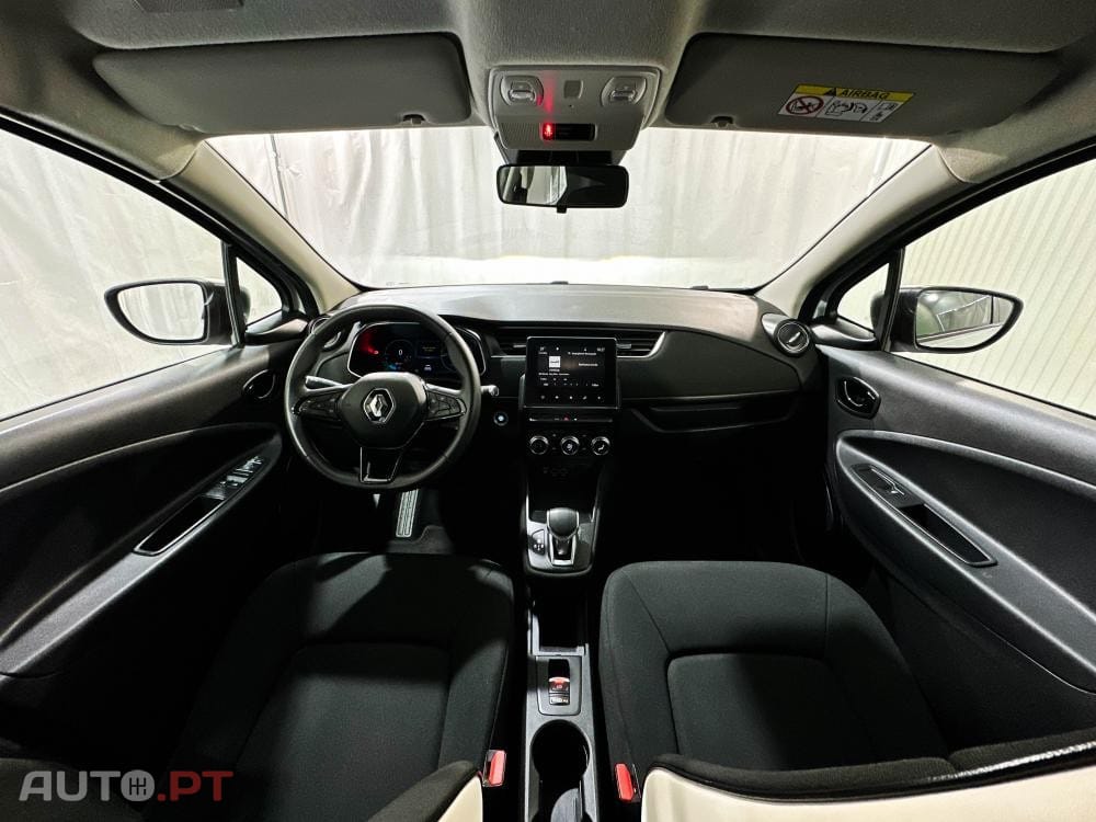 Renault Zoe Outro
