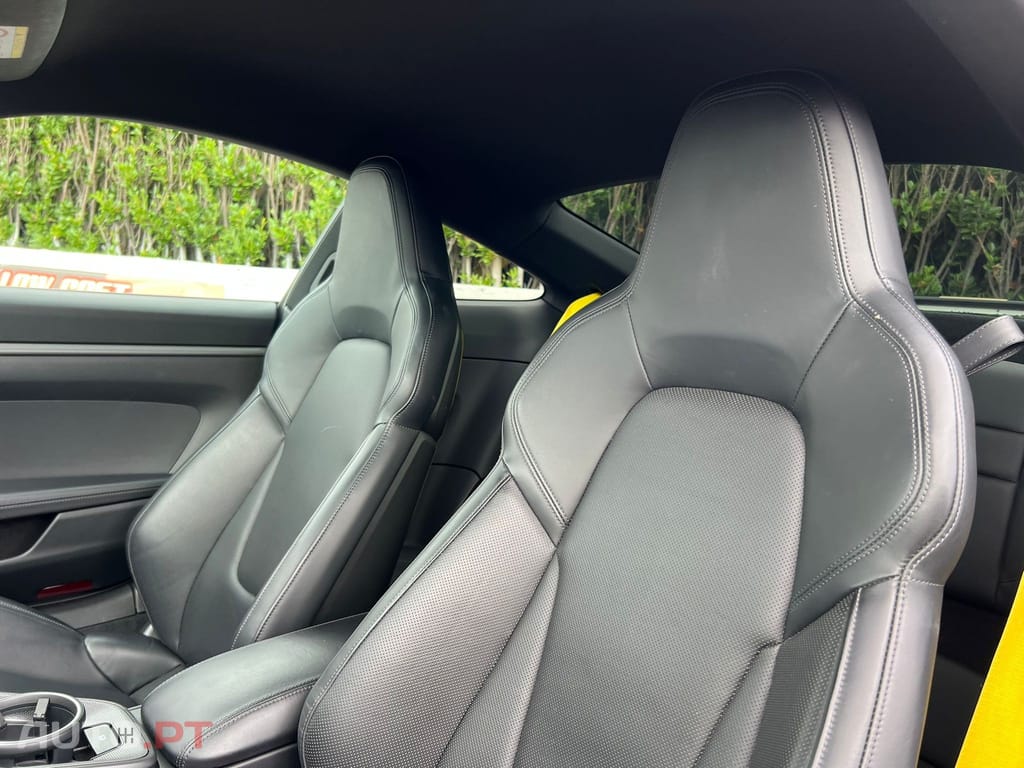 Porsche 911 Carrera 2 S PDK