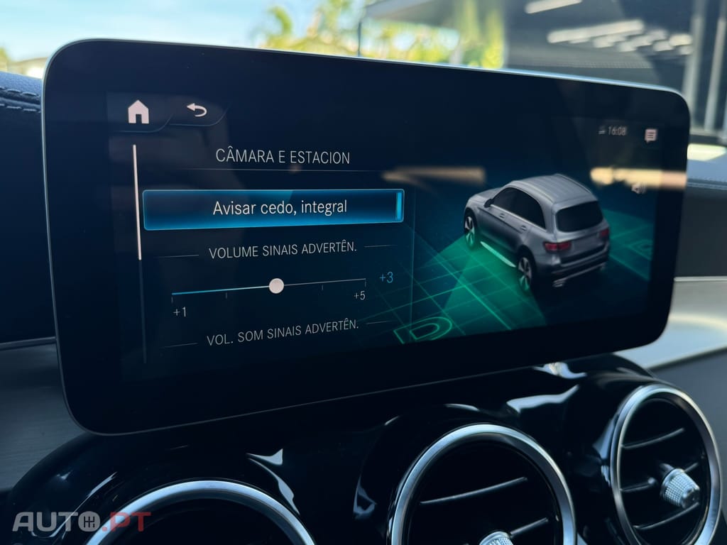 Mercedes-Benz GLC 300 e 4Matic