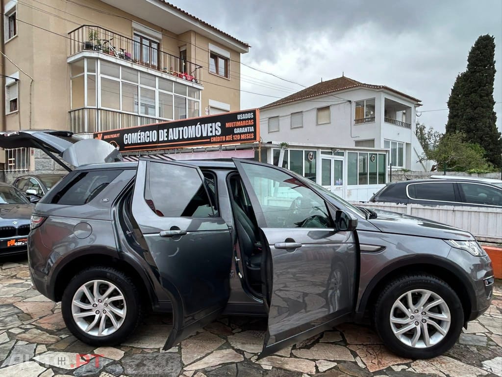 Land Rover Discovery Sport 2.0 TD4 HSE -Automatico