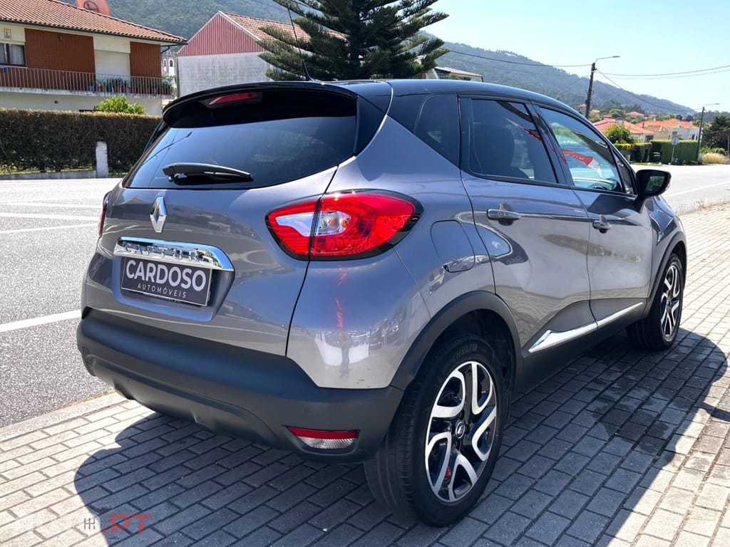 Renault Captur 1.2 TCe Exclusive EDC