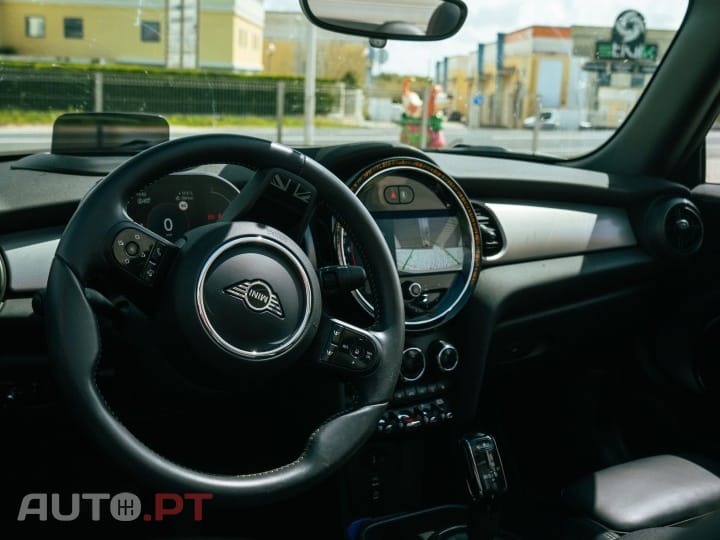 MINI Cabrio Cooper S Auto