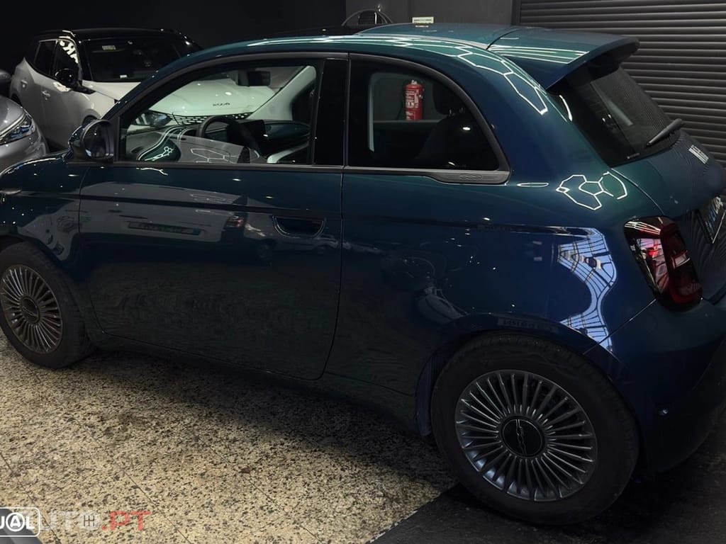 Fiat 500e 42 kWh Icon