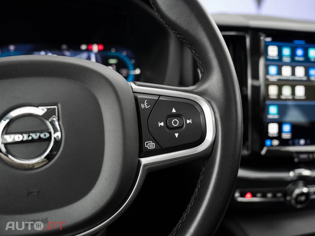Volvo XC60 2.0 T6 PHEV Inscription Expression AWD