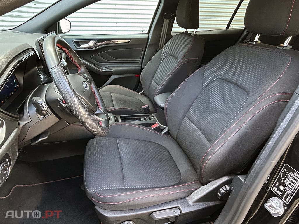 Ford Focus SW 1.0 EcoBoost ST-Line X Aut.