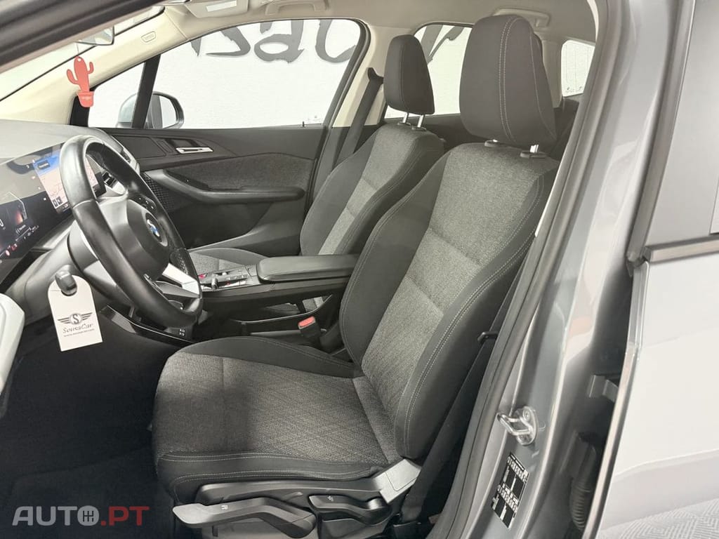 BMW 218 d Auto