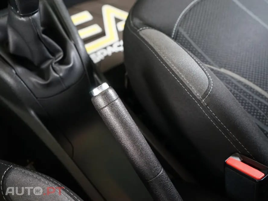Peugeot 208 1.2 PureTech Style