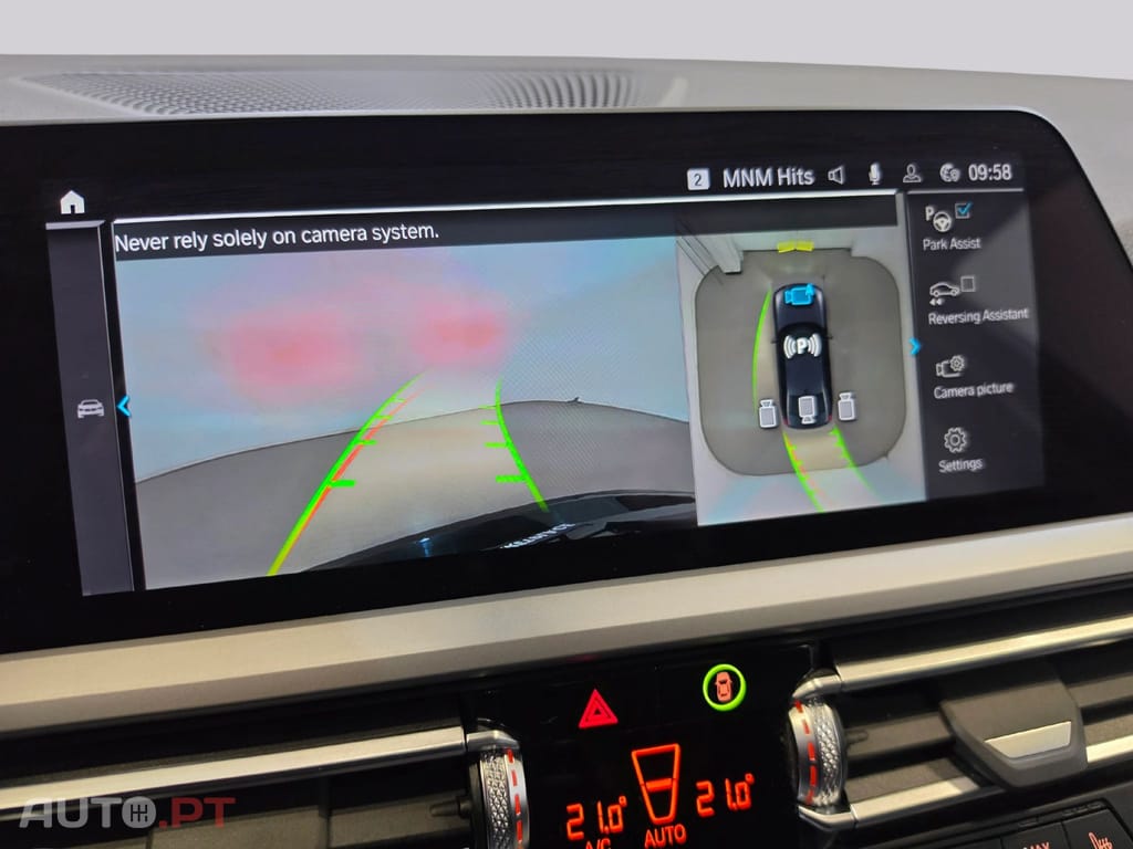 BMW 320 Plug-In Hybrid I.V.A DEDUTIVEL