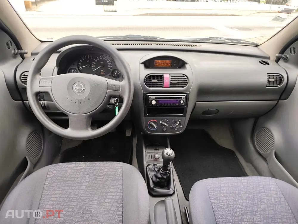 Opel Corsa 1.2 16V Confort
