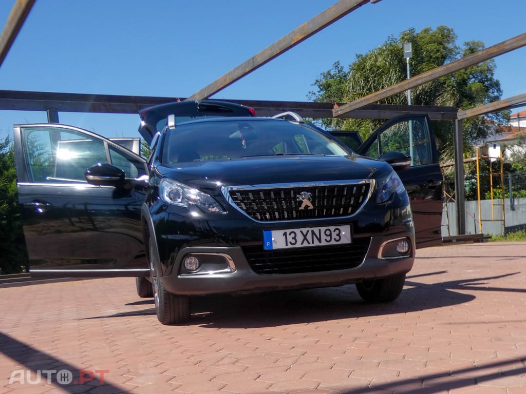 Peugeot 2008 1.5 BlueHDi Style