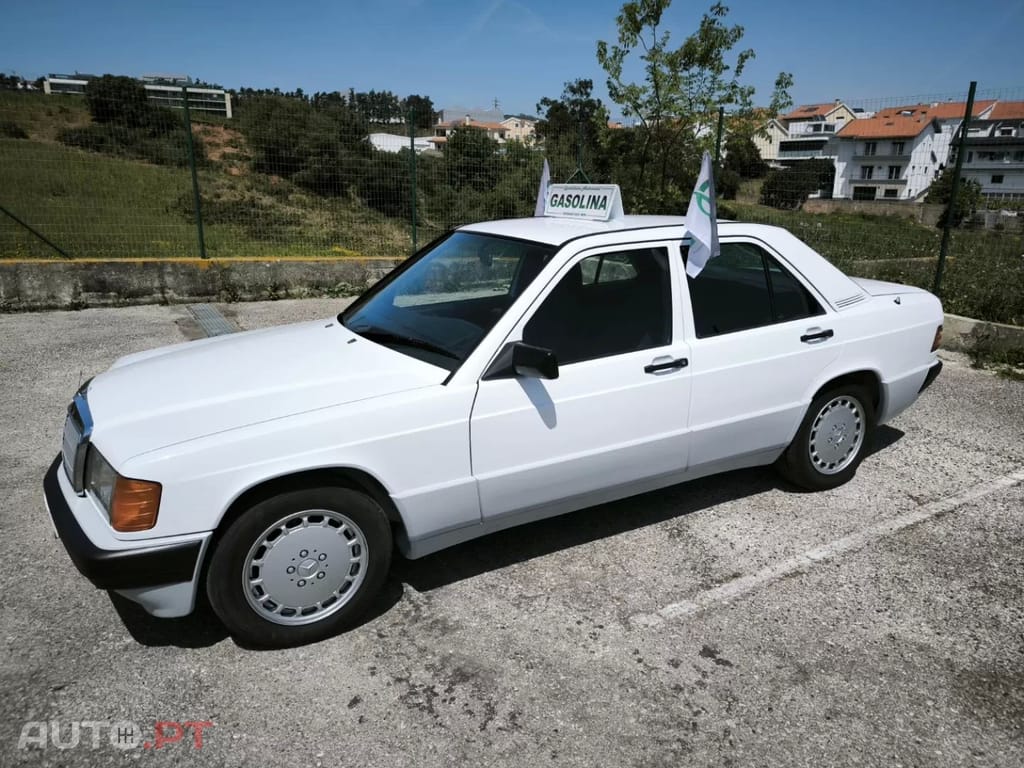 Mercedes-Benz 190 190 E 1.8