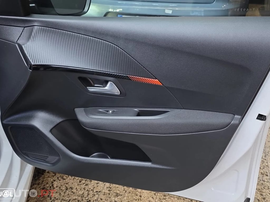 Peugeot E-208 50 kWh Active Pack