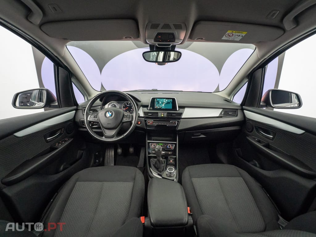 BMW 216 d 7L Auto