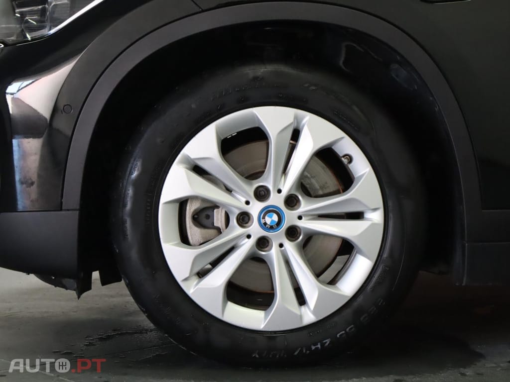 BMW X1 xDrive25e