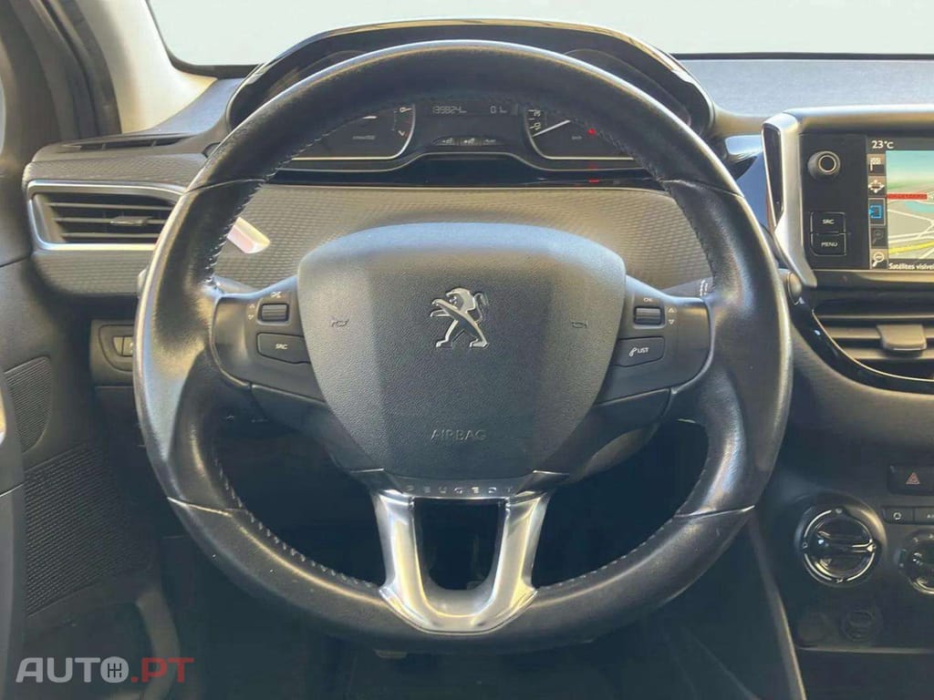 Peugeot 2008 1.2 PureTech Style