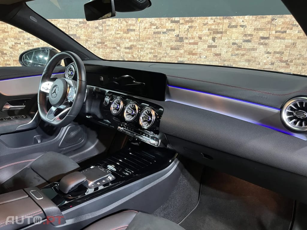 Mercedes-Benz CLA 250 CLA 250 e AMG