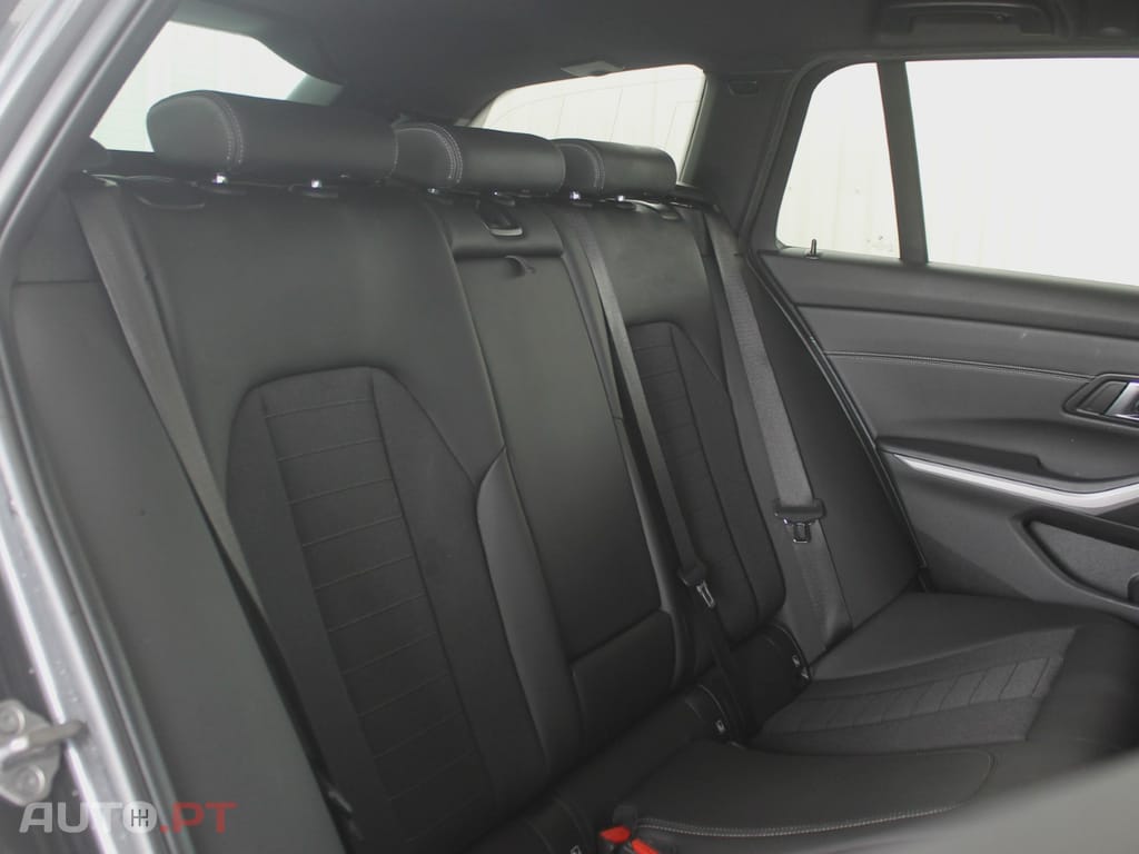 BMW 320 e Corporate Edition Auto