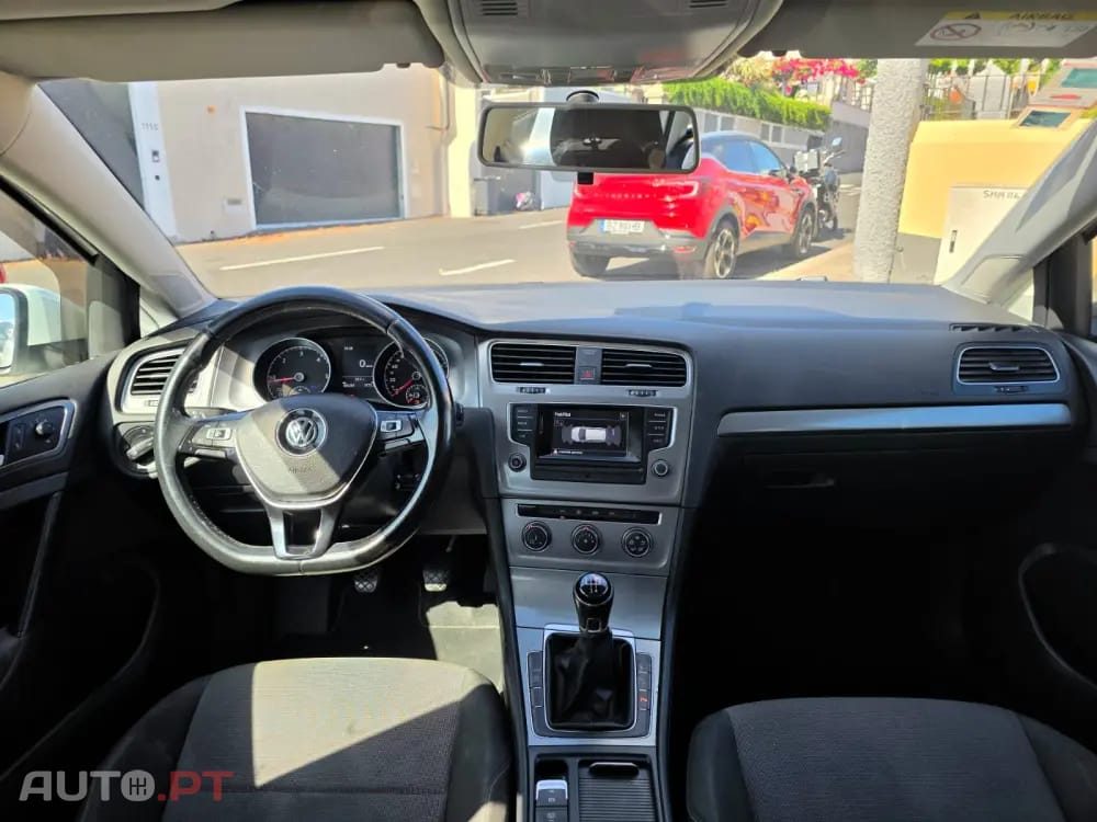 Volkswagen Golf 1.6 TDi Confortline