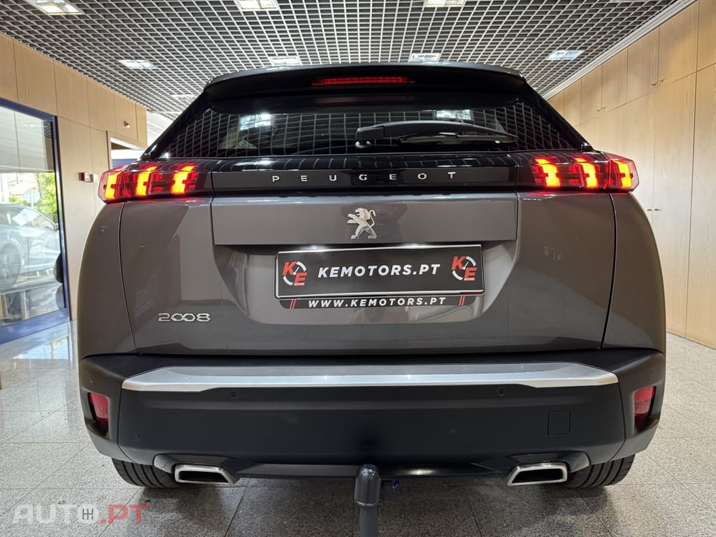 Peugeot 2008 1.2 PureTech Allure