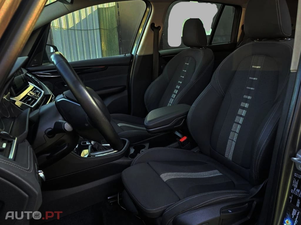 BMW 216 d Line Luxury