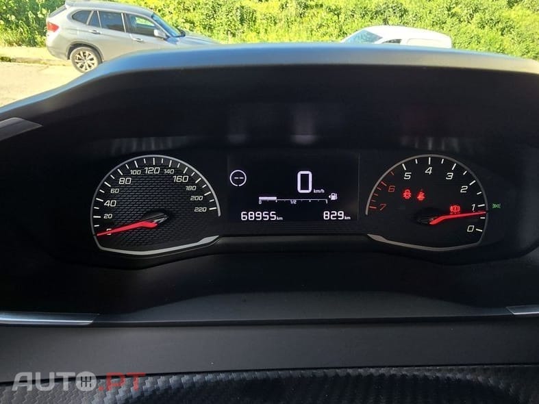 Peugeot 2008 1.2 PureTech Active