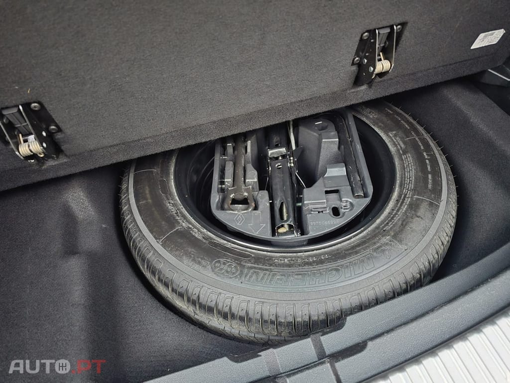 Renault Mégane 1.5 dCi Bose Edition EDC J18